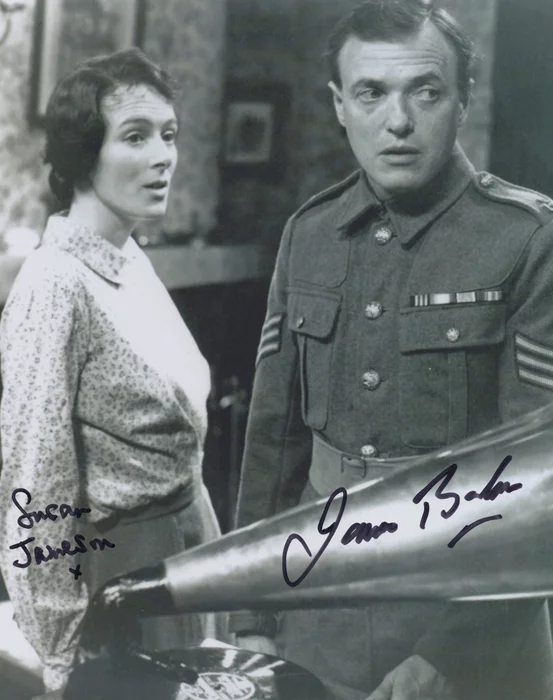 When The Boat Comes In autograph