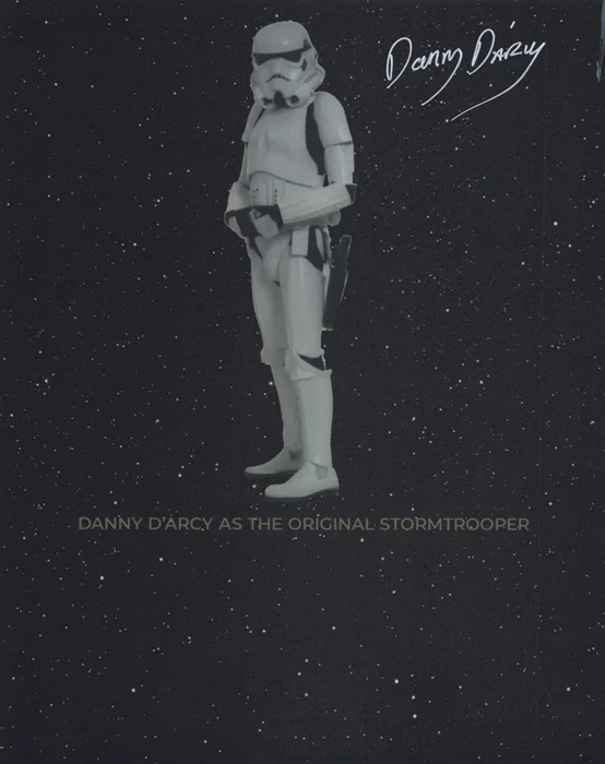Daniel D'Arcy autograph