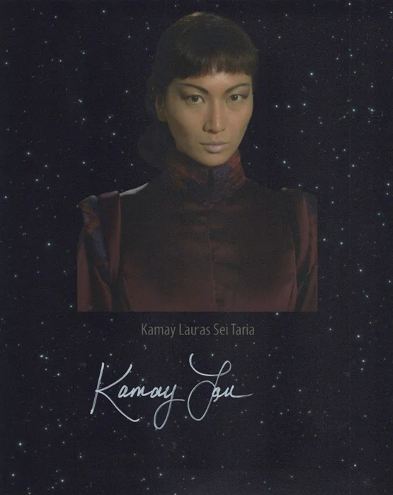 Kamay Lau autograph