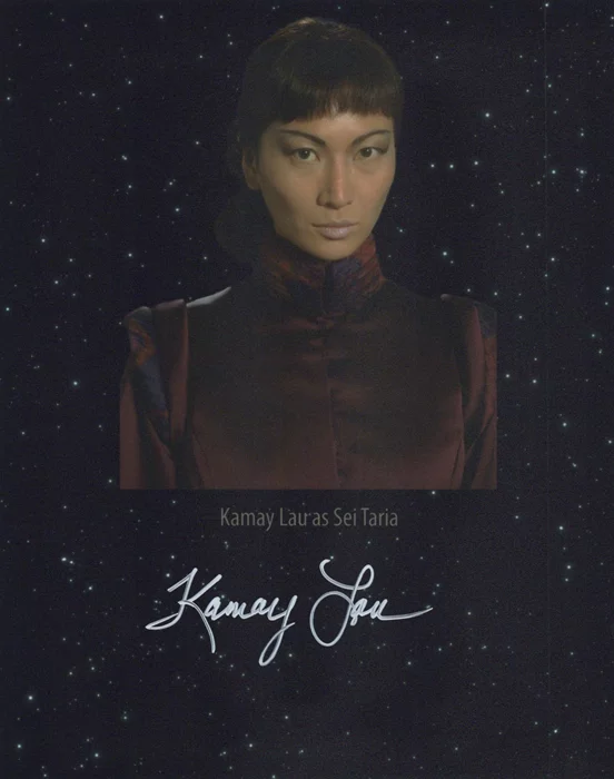 Kamay Lau autograph