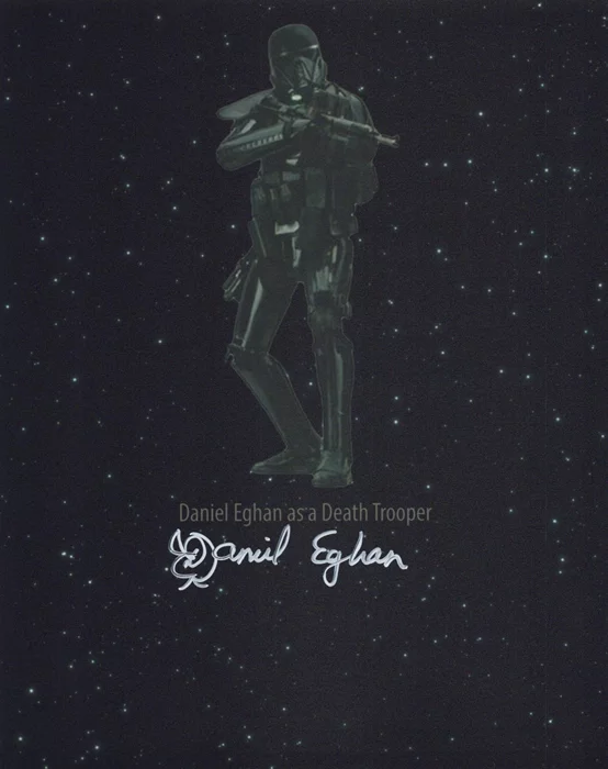 Daniel Eghan autograph