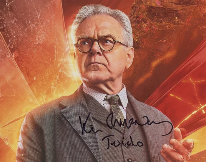 Kevin McNally autograph