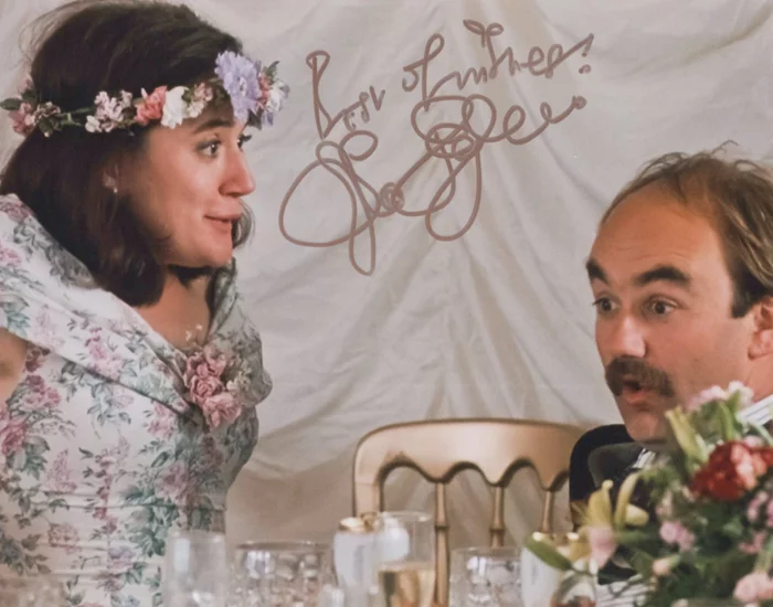 Sophie Thompson autograph