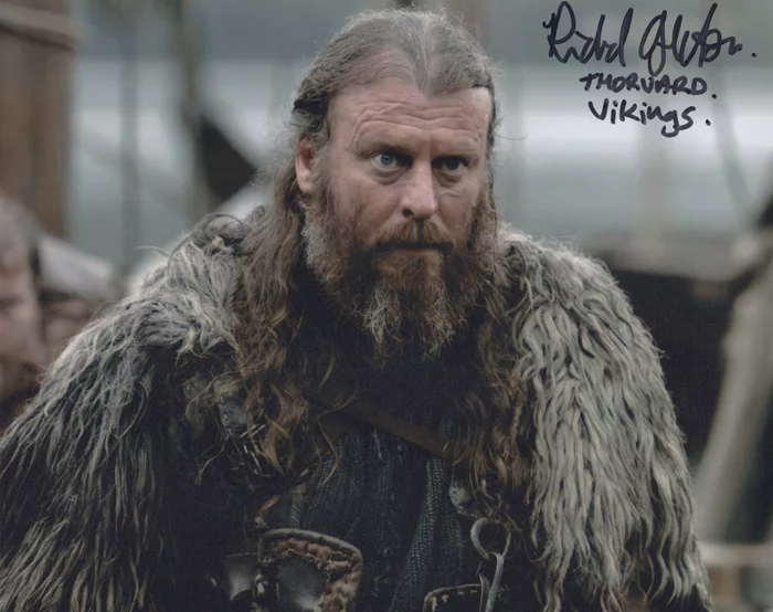 Richard Ashton autograph