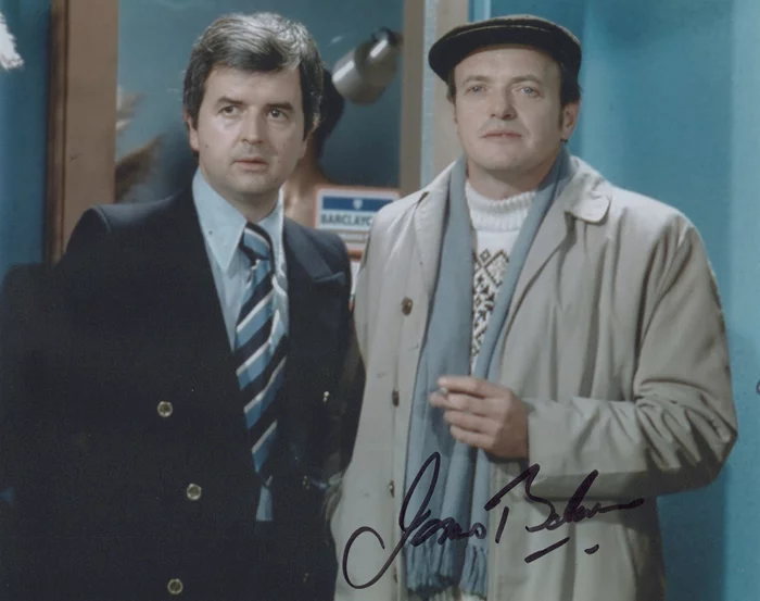 James Bolam autograph