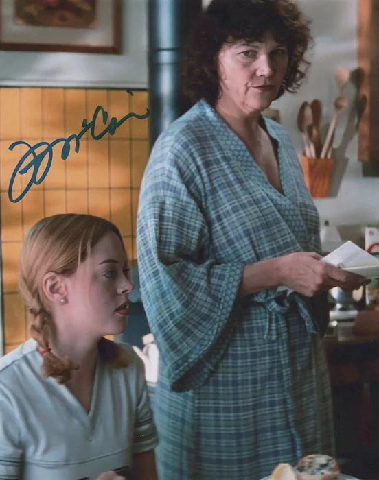 Frances Lee McCain autograph