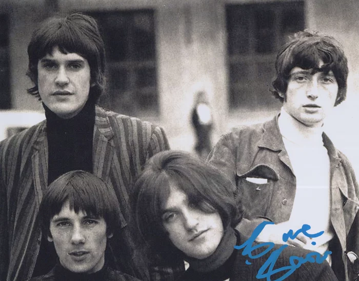 Dave Davies autograph