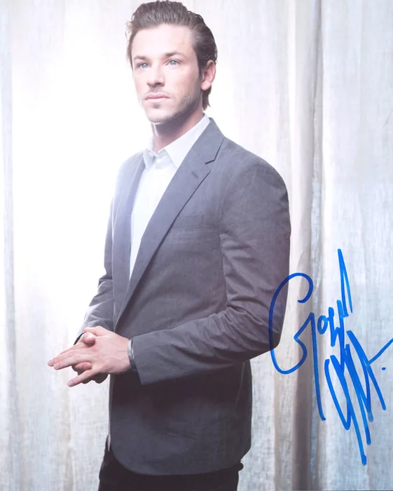 Gaspard Ulliel autograph