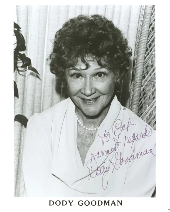 Dody Goodman autograph