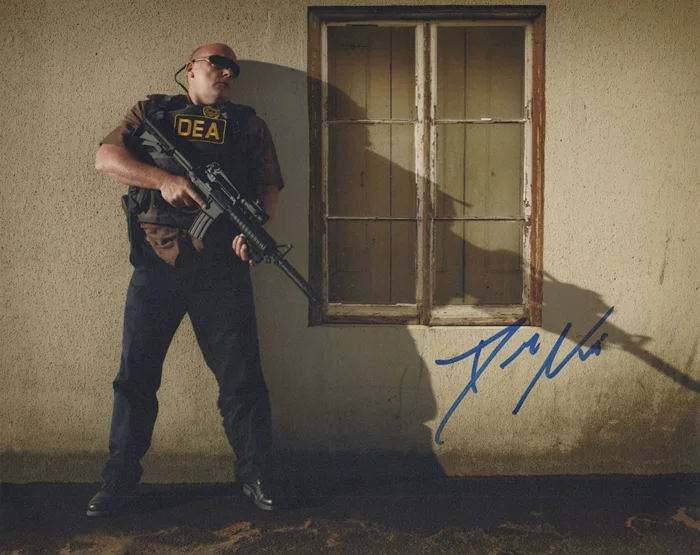 Dean Norris autograph