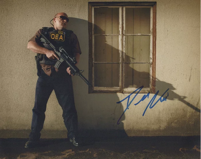 Dean Norris autograph