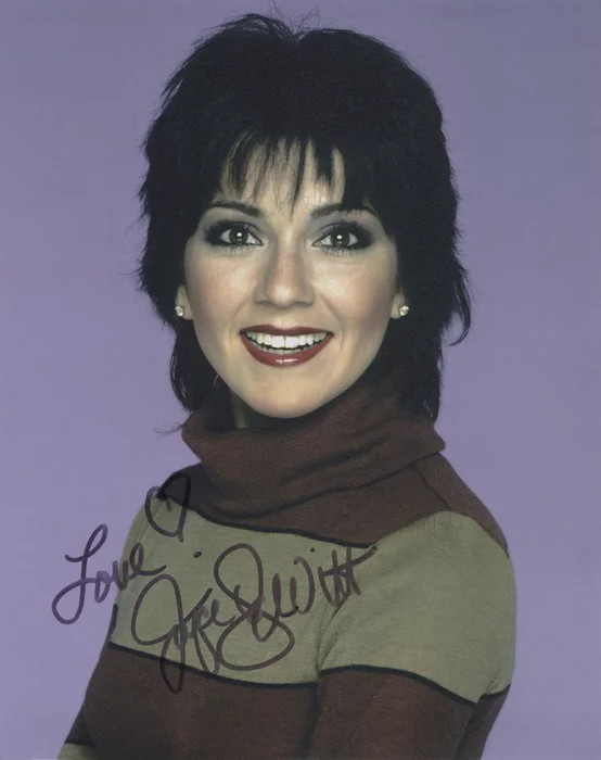 Joyce DeWitt autograph