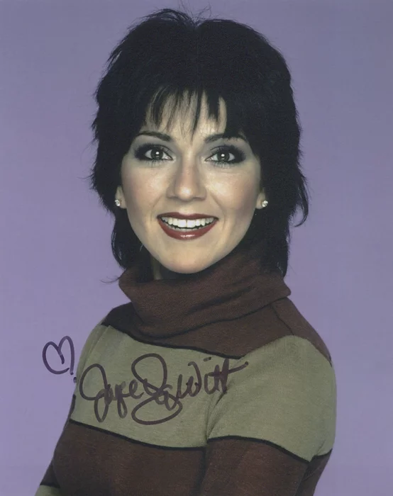 Joyce DeWitt autograph