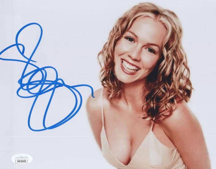 Jennie Garth autograph