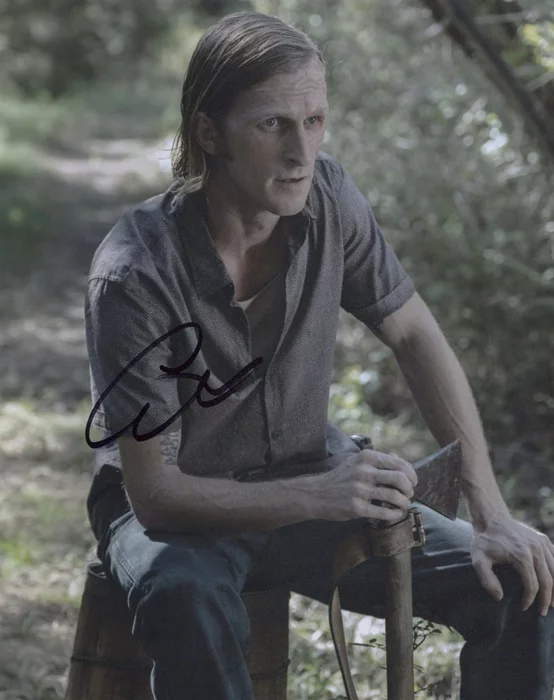 Austin Amelio autograph