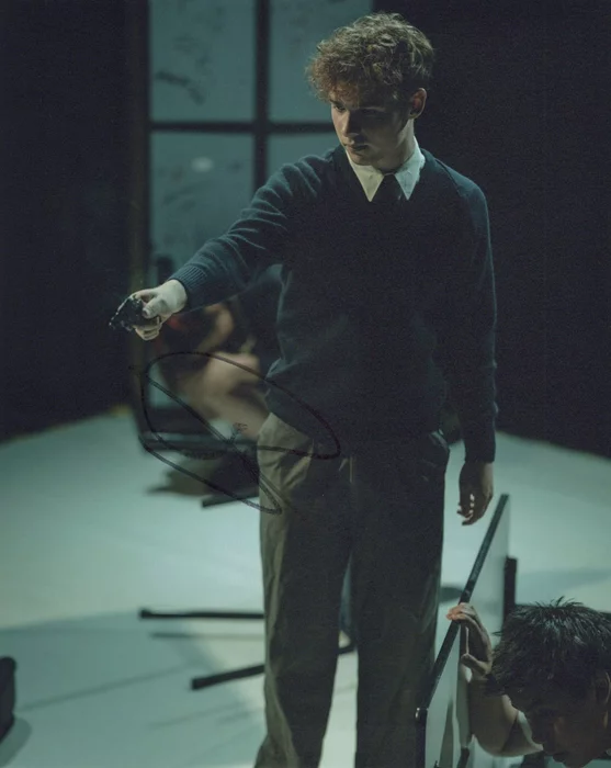 Jeremy Blewitt autograph