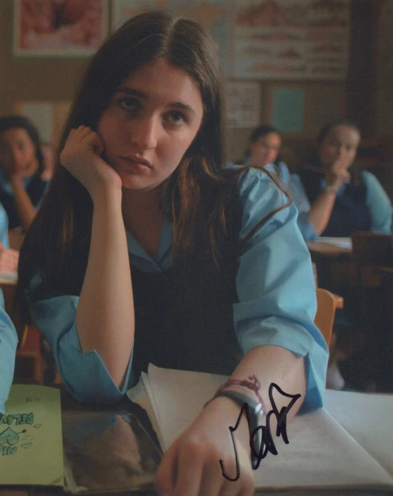 Marni Duggan autograph