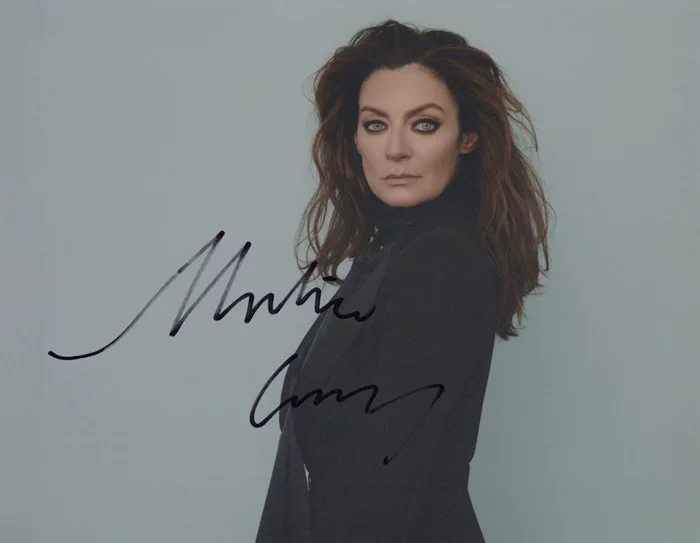 Michelle Gomez autograph