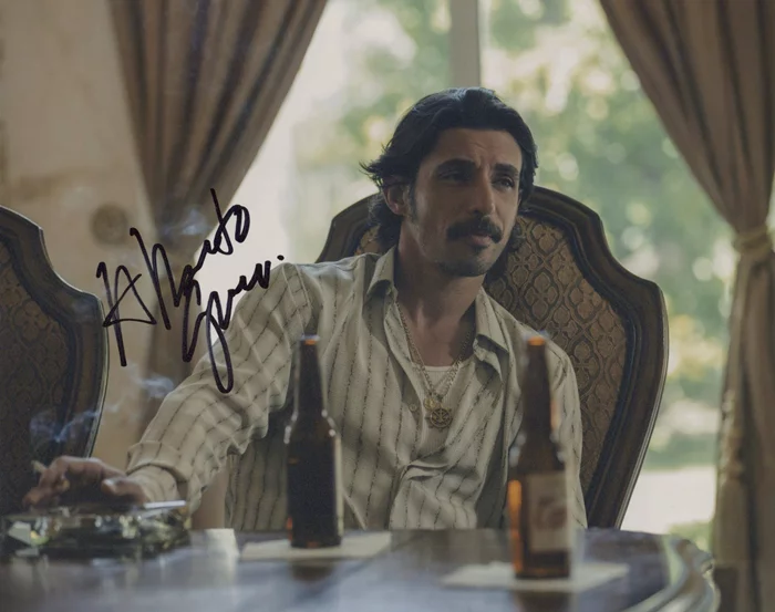 Alberto Guerra autograph