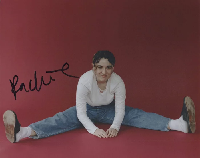Rachel Kaly autograph
