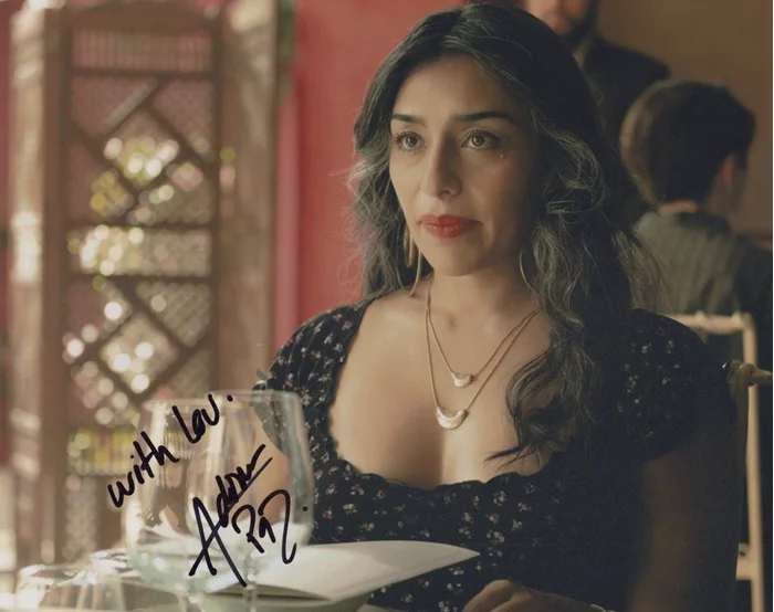 Adriana Paz autograph