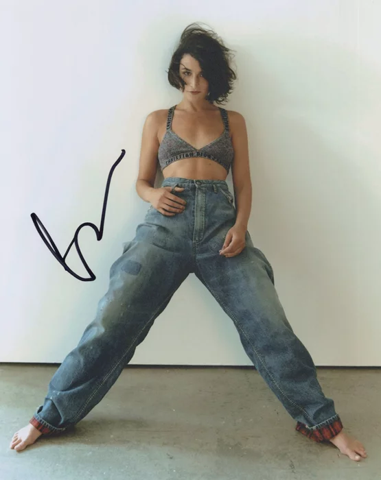 Jenny Slate autograph