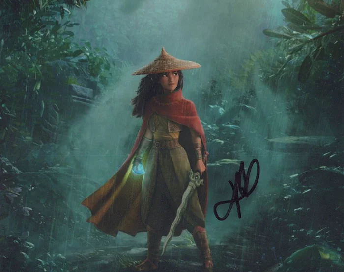 Kelly Marie Tran autograph
