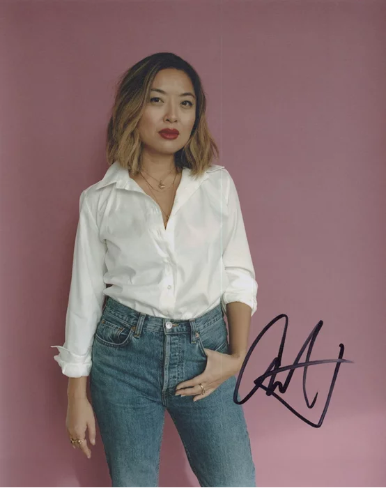 Cathy Yan autograph