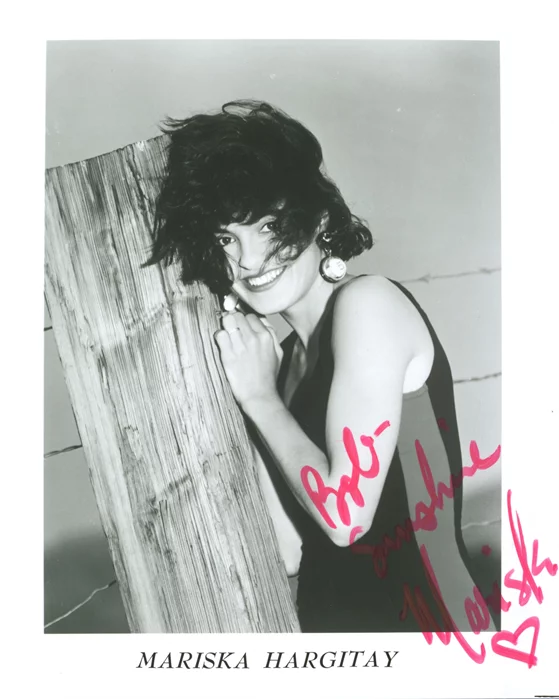 Mariska Hargitay autograph