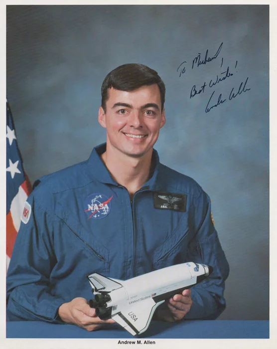 Andrew Allen autograph