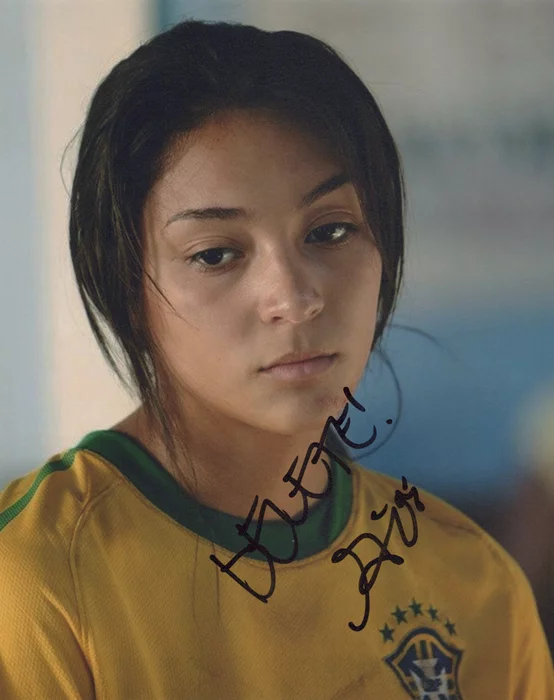 Giselle Bonilla autograph