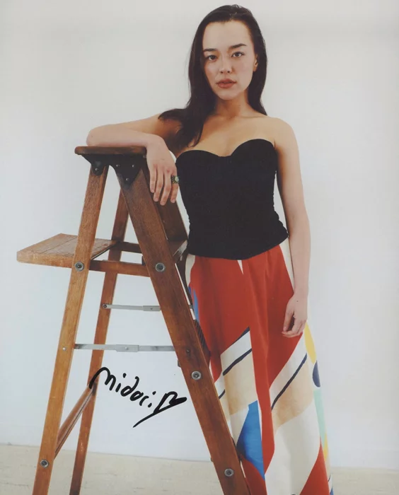 Midori Francis autograph