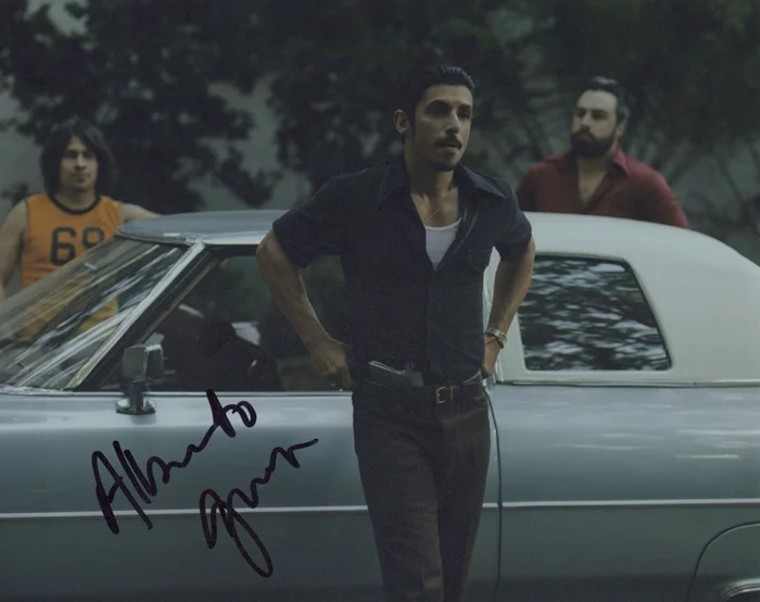 Alberto Guerra autograph