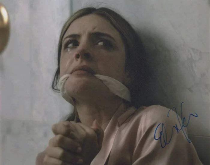 Elise Kibler autograph