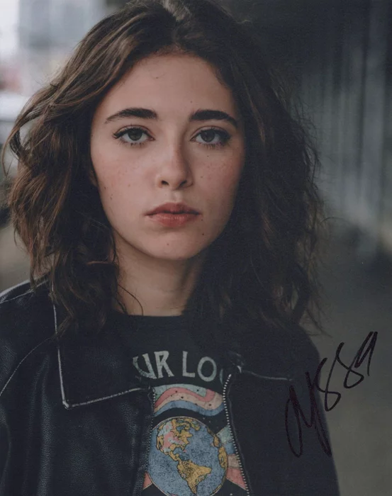 Alyssa Marvin autograph