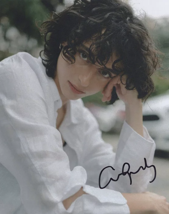 Cemre Paksoy autograph