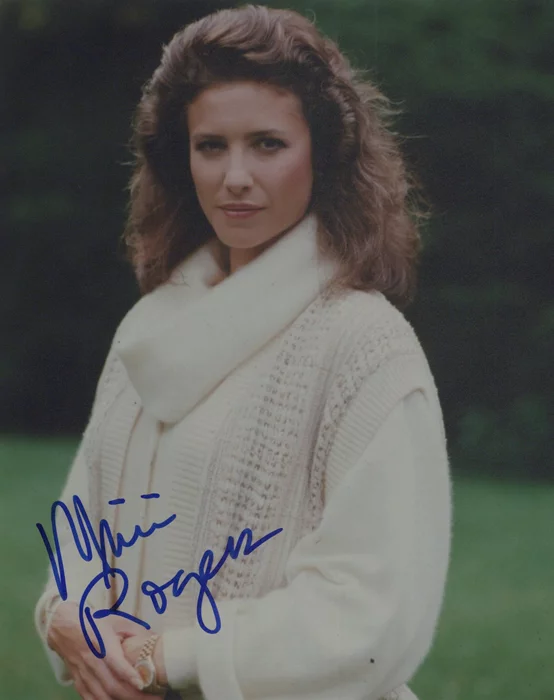Mimi Rogers autograph