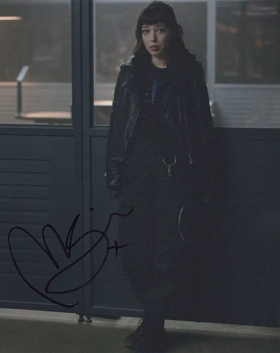 Marli Siu autograph