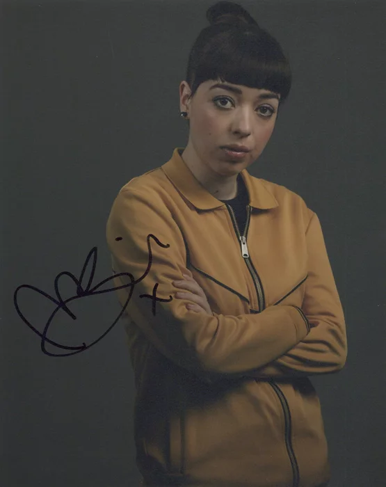 Marli Siu autograph