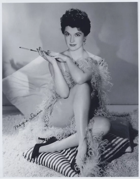 Margia Dean autograph