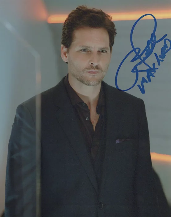 Peter Facinelli autograph