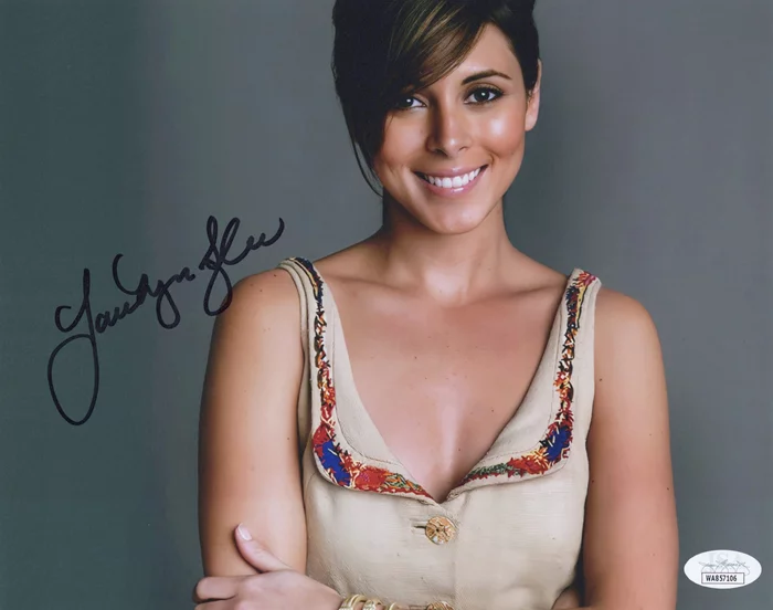 Jamie-Lynn Sigler autograph