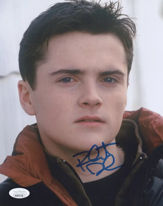 Robert Iler autograph