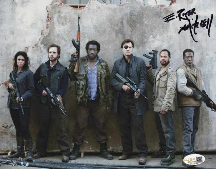 E. Roger Mitchell autograph