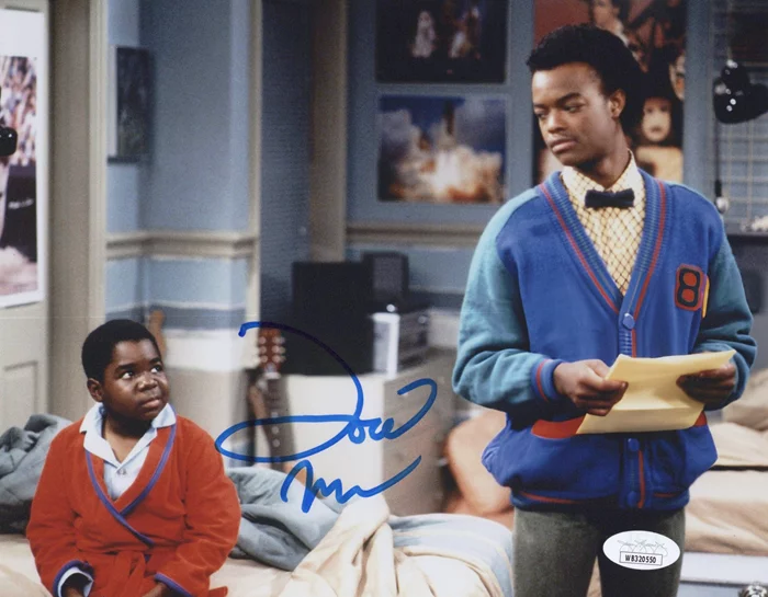 Todd Bridges autograph