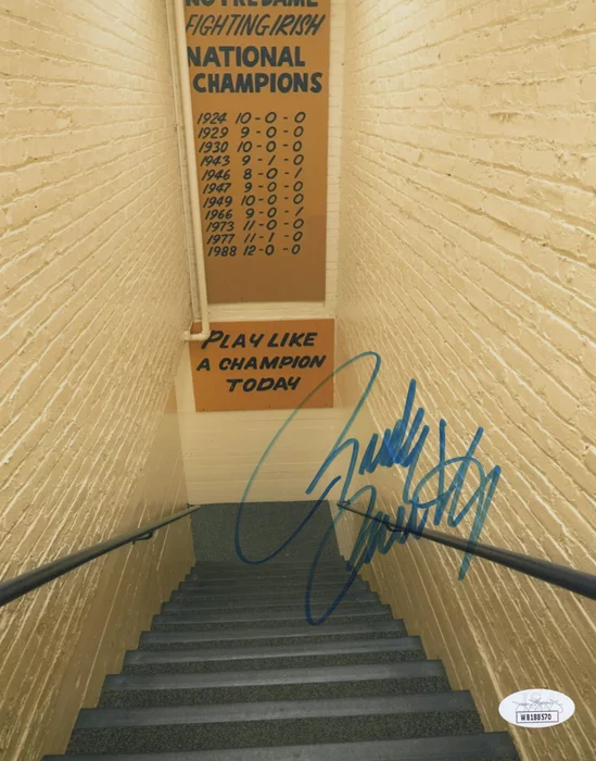 Rudy Ruettiger autograph