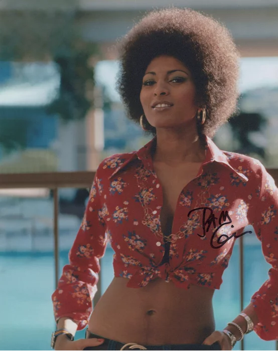 Pam Grier autograph
