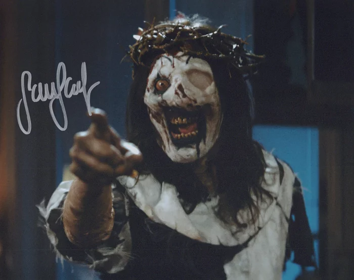 Samantha Scaffidi autograph