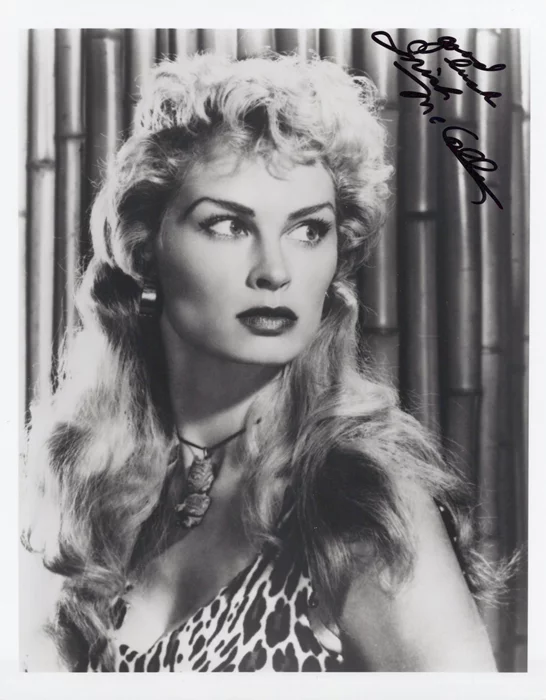 Irish McCalla autograph