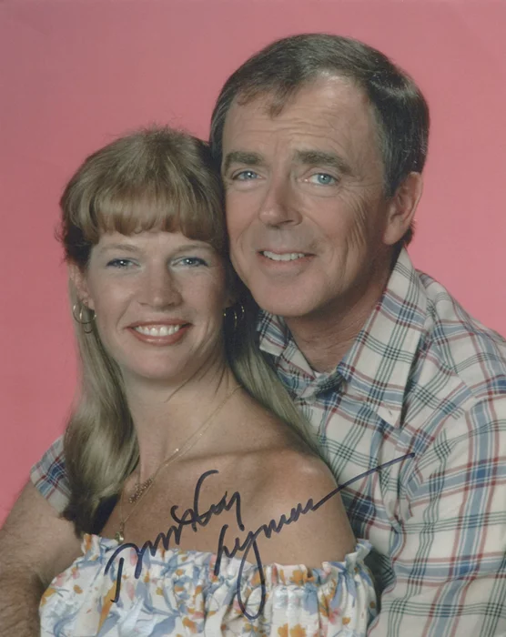 Dorothy Lyman autograph